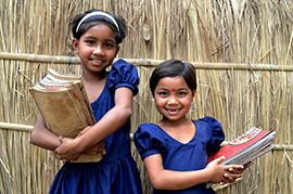 Koululaisia Bangladeshista (Plan 2015)